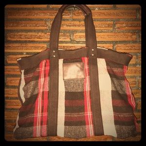 Abercrombie & Fitch XL plaid bag tote
